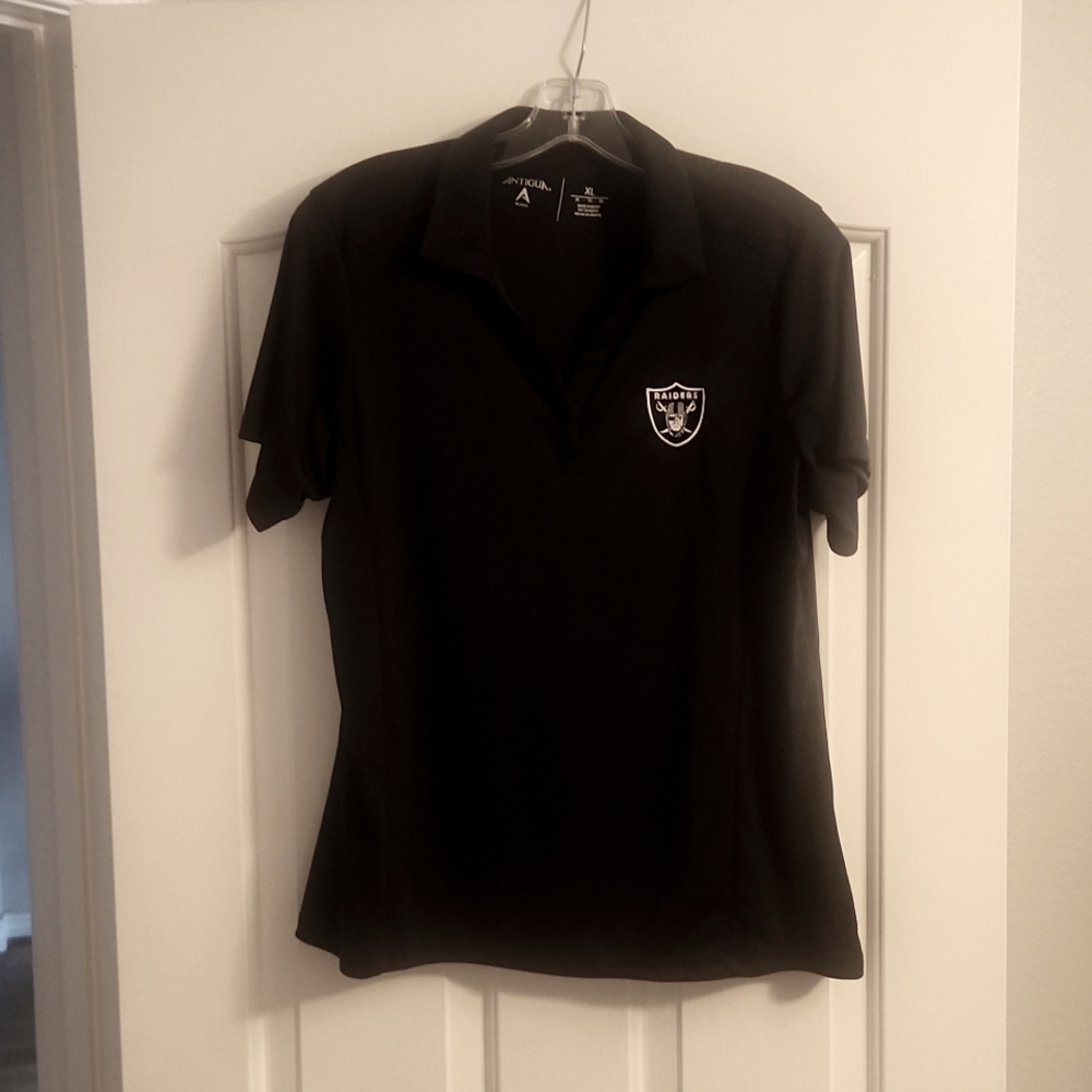 Womens Las Vegas Raiders Poli.  XL (fits like Large).